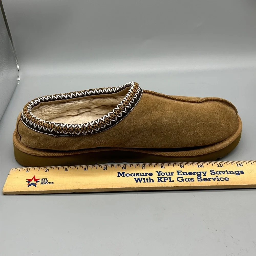 UGG TASMAN SLEEPERS,MENS SIZE 11 Chestnut